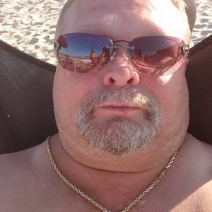 Meet your Posher, Clifford